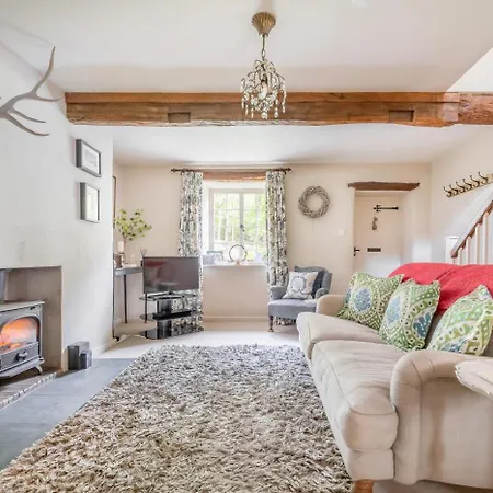 2 Bed In Oc-lr088 Rydal